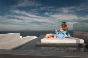 Almyra Oia Suites